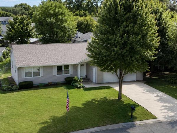 600 13th Avenue NW, Kasson, MN 55944
