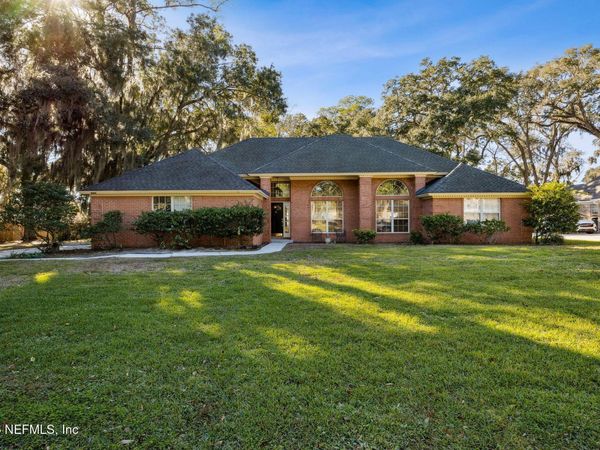 1850 WATERBURY Lane, Fleming Island, FL 32003