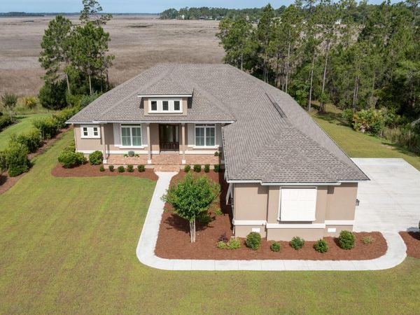 2010 Isles of St Marys Way, St. Marys, GA 31558