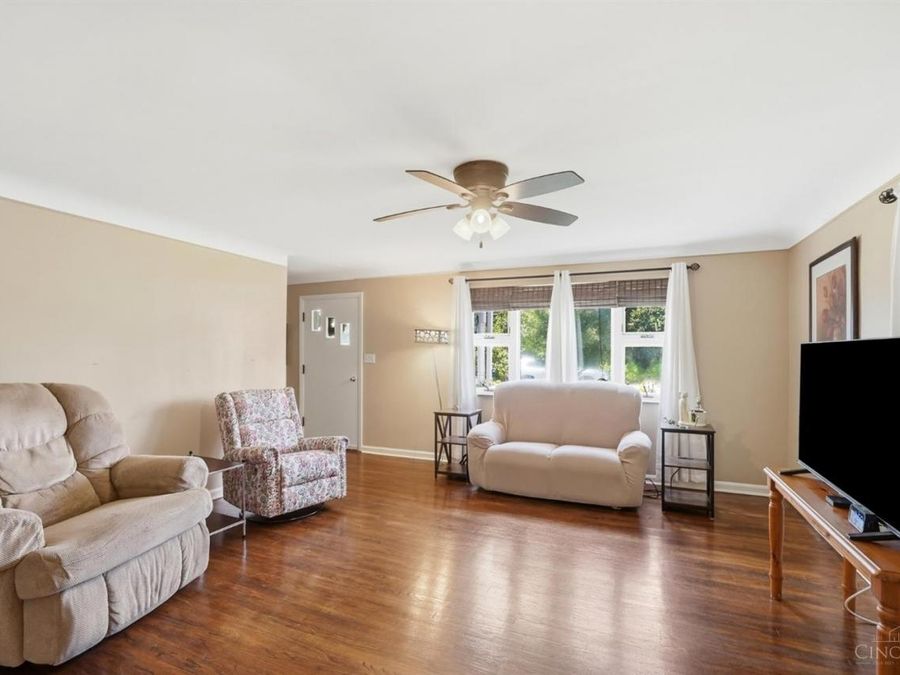 5585 Springdale Road, Colerain Township, OH 45251 Photo 7