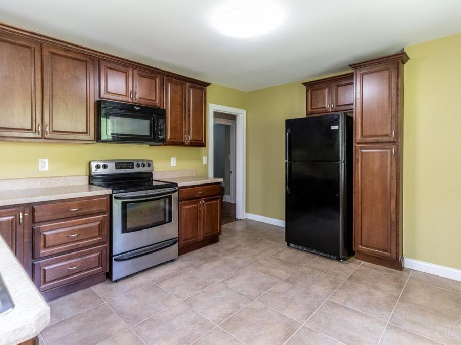 5506 Hubble Road, Colerain Township, OH 45247 Photo 12