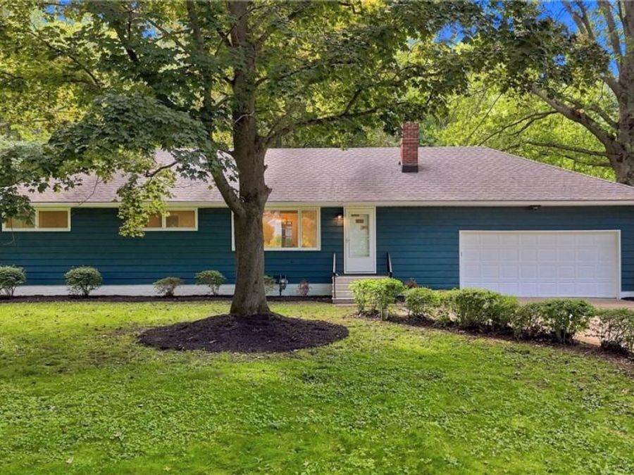 7524 Root Road , North Ridgeville, OH 44039 Photo 1