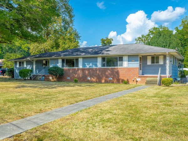 303 Browntown Road, Chattanooga 37415