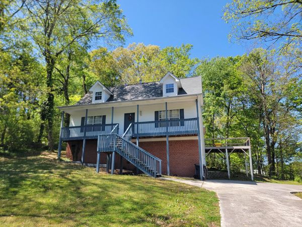 130 Oak Trail, Chickamauga 30707