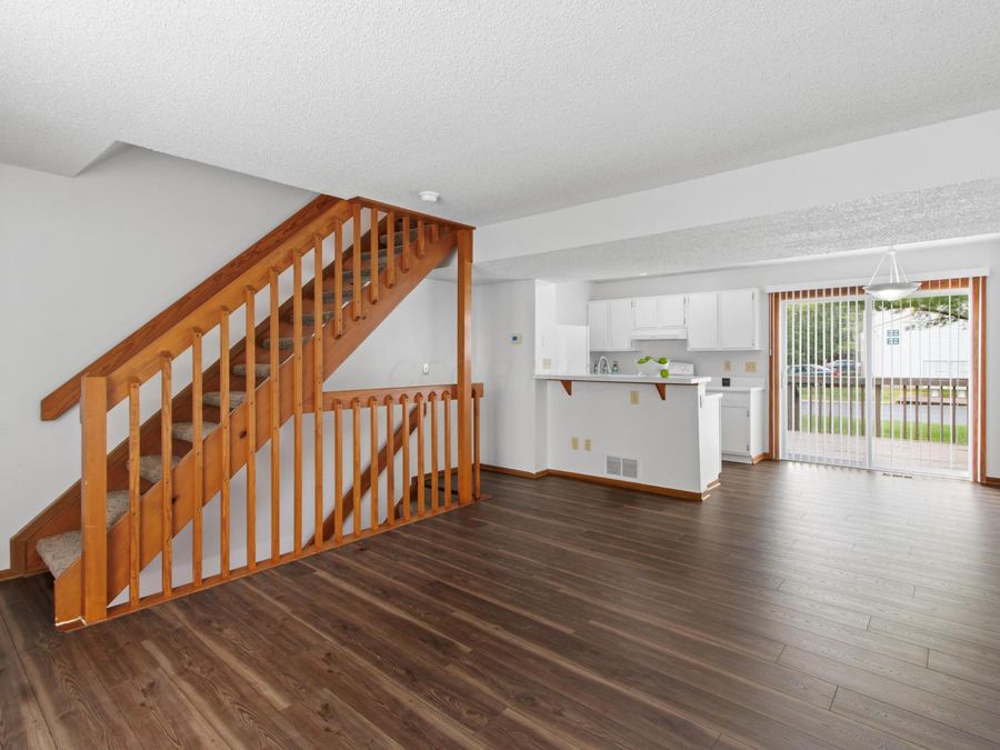5164 Singleton Drive , Unit 43B, Hilliard, OH 43026 Photo 1