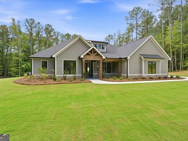 109 Heights Avenue, Unit 5, Forsyth, GA 31029