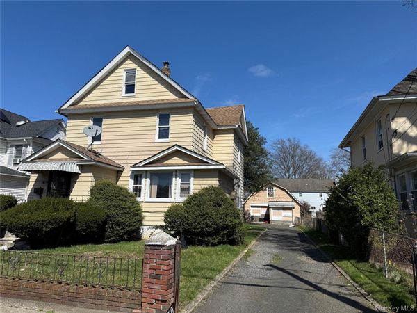 50 CHARLES Street , Roosevelt, NY 11575