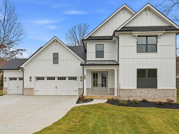 8151 Nubbin Ridge Drive, Knoxville, TN 37919