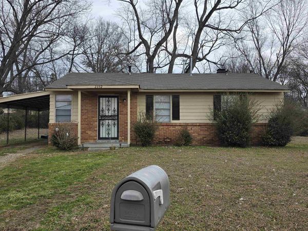 2352 VERDUN CV, Memphis, TN 38114