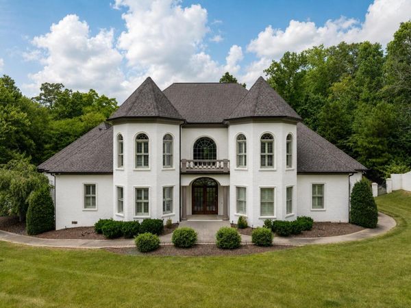 715 Pembridge Circle, Cleveland 37312