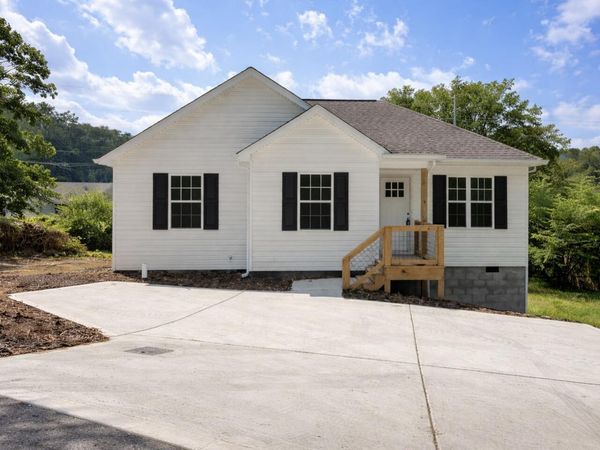 825 Gillespie Road, Chattanooga 37411