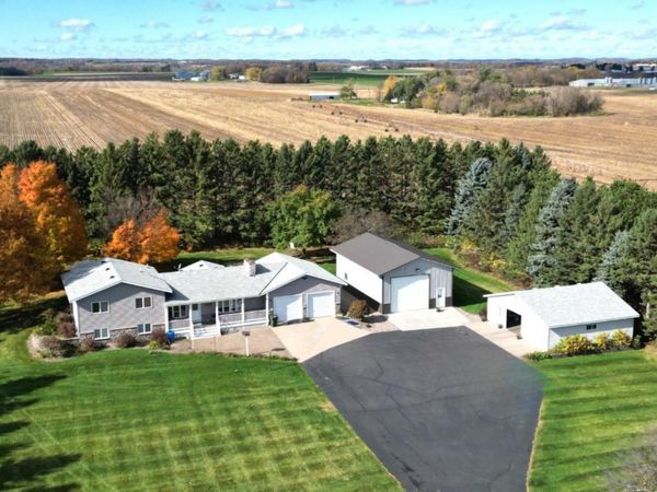 13785 30th Avenue , Swanville, MN 56382