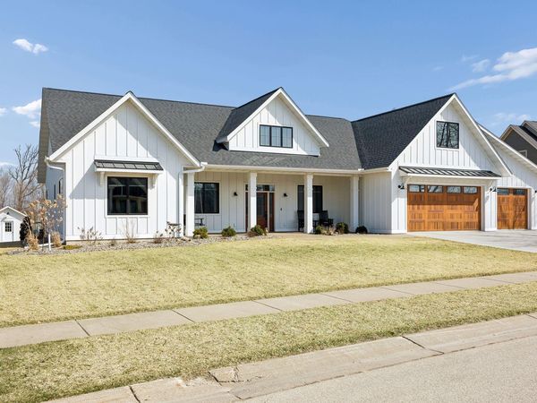 918 Hidden Meadow Lane , Lake City, MN 55041