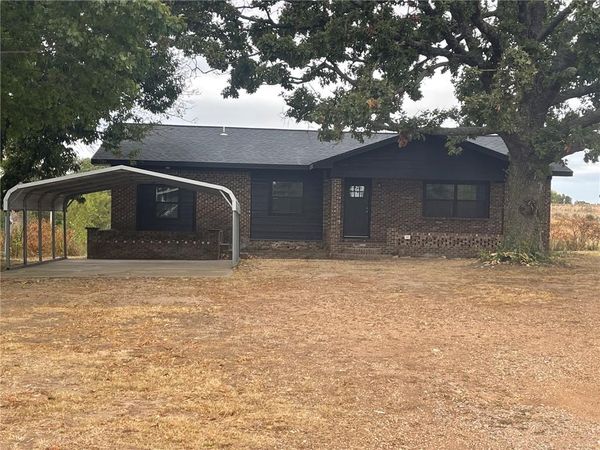 1013 County Road 403 , Berryville, AR 72616