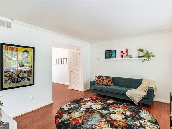 6940 Roswell Road, Unit 16B, Atlanta, GA 30328