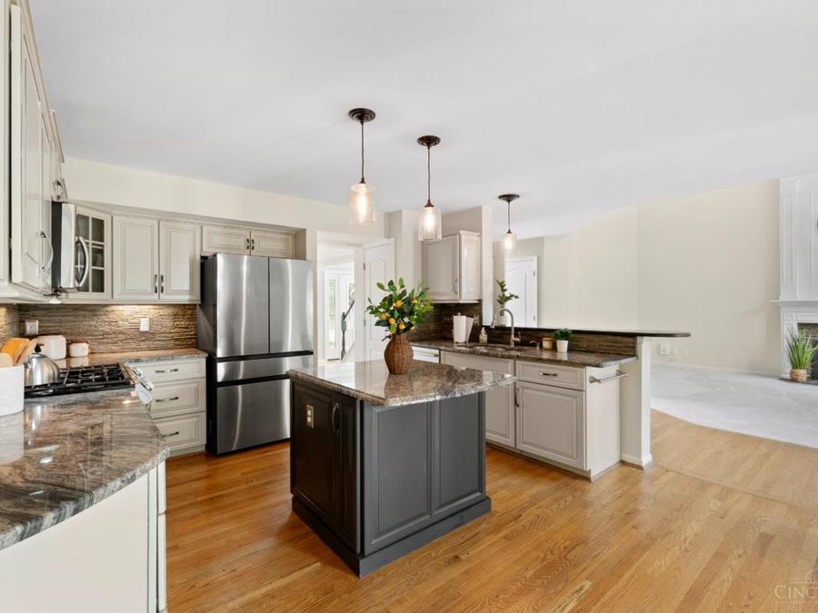 821 Almahurst Lane, Miami Township, OH 45140 Photo 14