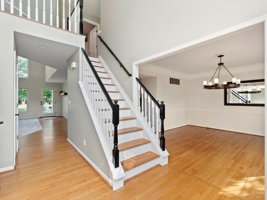 821 Almahurst Lane, Miami Township, OH 45140 Photo 3