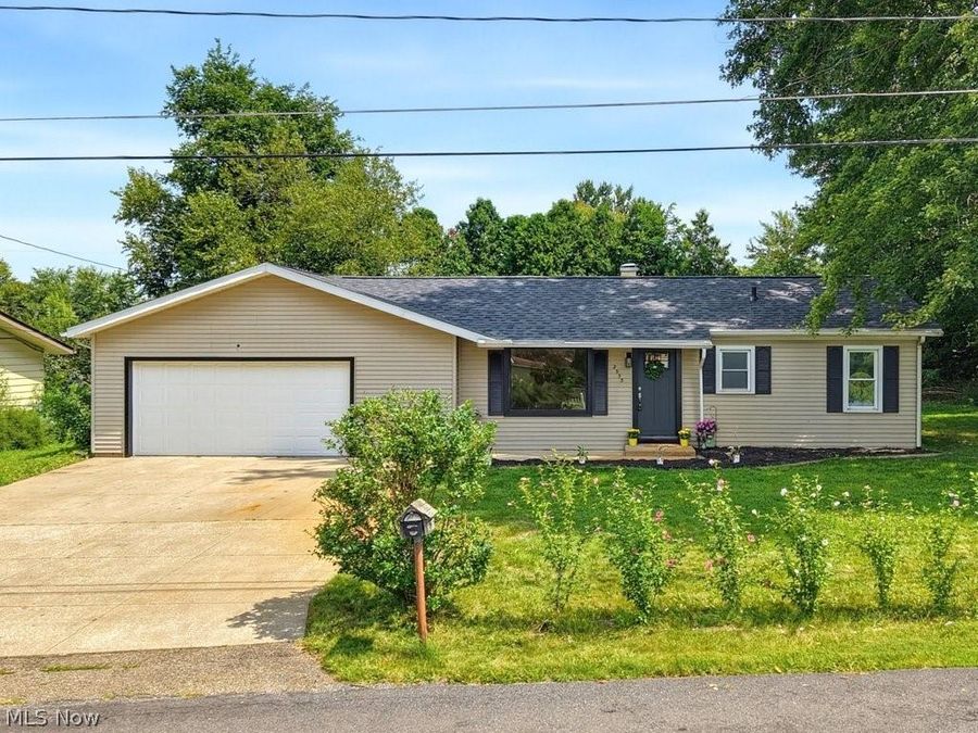 2953 N Prior Road , Coventry, OH 44319 Photo 1
