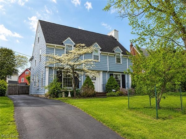 3396 Dorchester Road , Shaker Heights, OH 44120