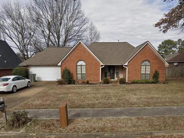 7968 MEADOW TRAIL DR, Memphis, TN 38018
