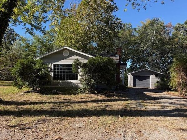 6855 Lewisburg Road , Russellville, KY 42276