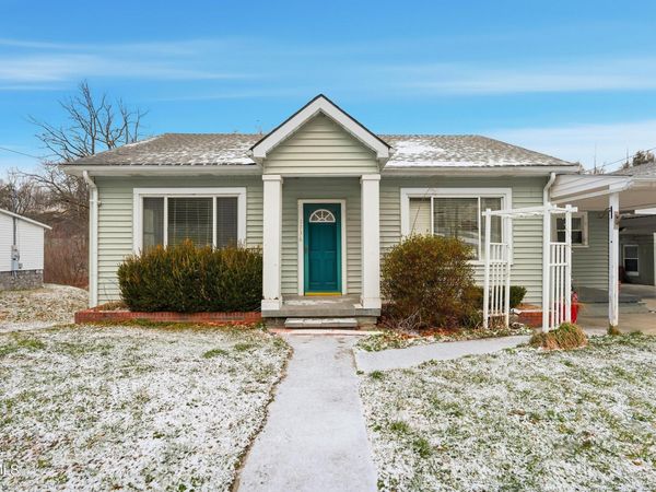 1736 Southwest Main Avenue, Norton, VA 24273