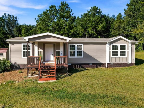 5966 Highway 30 , Benton, TN 37307