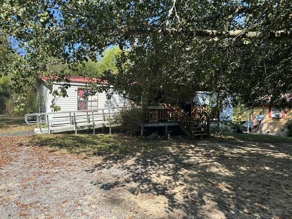 111 Road 1974 , Fort Payne, AL 35967