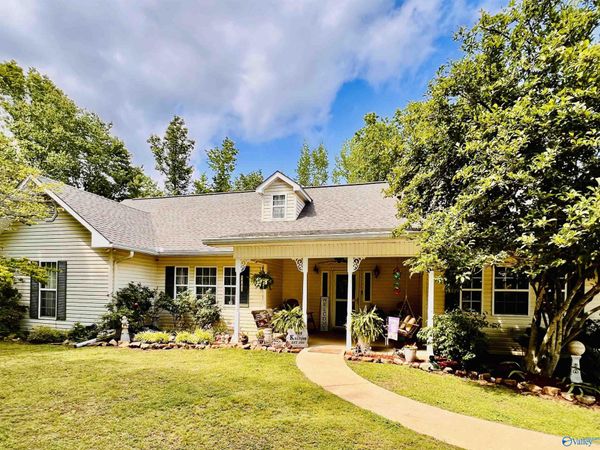 1590 Tabor Cutoff, Gadsden, AL 35904