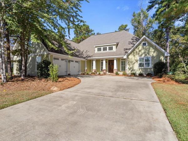 71 N Founders Way, Hattiesburg, MS 39401