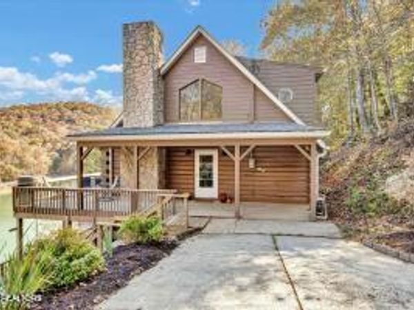 130 Megan Lane, LaFollette, TN 37766