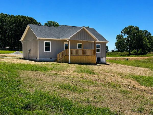 1106 Baker Ln , Lawrenceburg, TN 38464