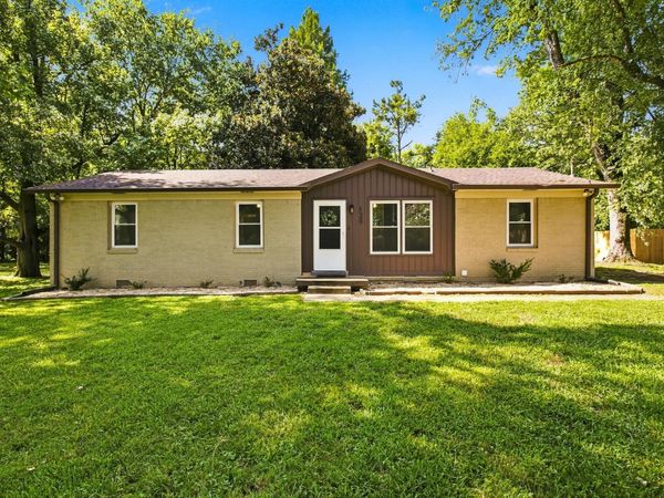 129 Napier Dr , Columbia, TN 38401