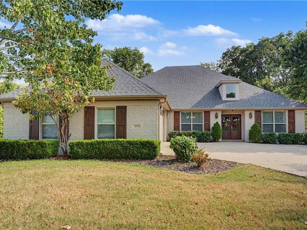 3083 E Stone Mountain Drive , Fayetteville, AR 72701