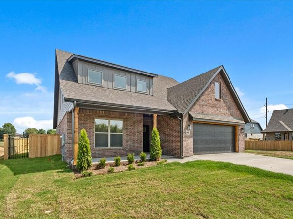 3000 SW Little Elm Loop , Bentonville, AR 72713
