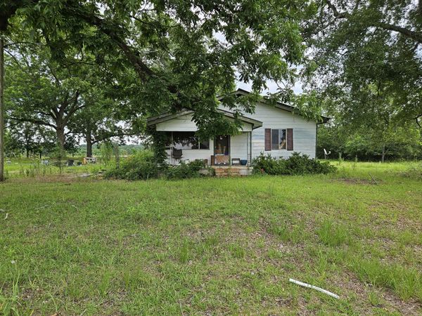 496 R L Sears Road, Norman Park, GA 31771