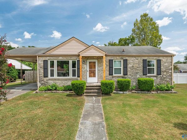 705 1st Avenue, Fayetteville, TN 37334