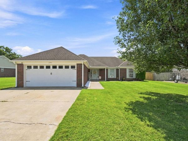 697 BLOOMINGTON DR , Brighton, TN 38011
