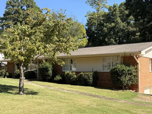 5842 Northshore Drive, Hixson 37343