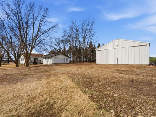 15682 150th Street , Osakis, MN 56360