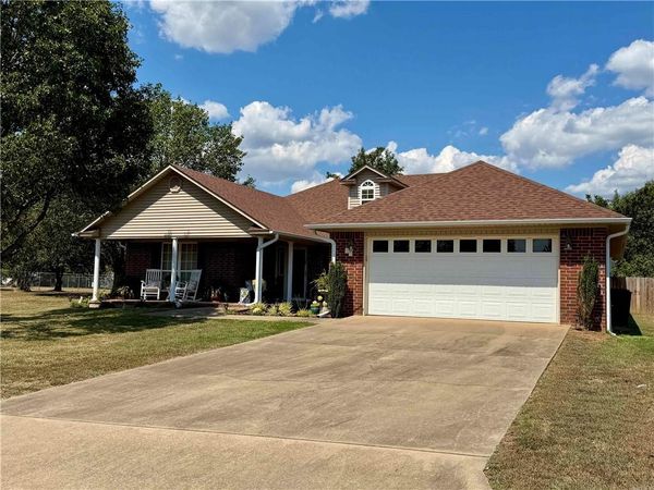 33 Arrowhead Lane , Clarksville, AR 72830