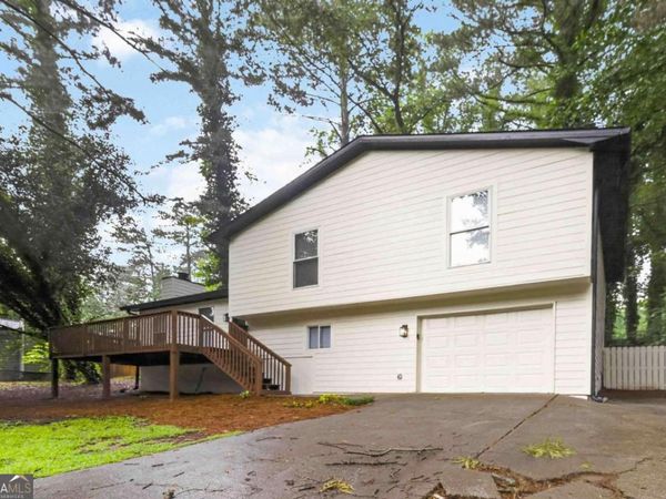 3292 Mixon Way, Stone Mountain, GA 30087