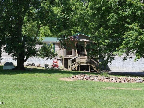 17508 Dreamers Lane, Glade Spring, VA 24340