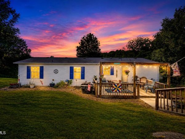 22821 Hunter Brown Lane, Abingdon, VA 24211