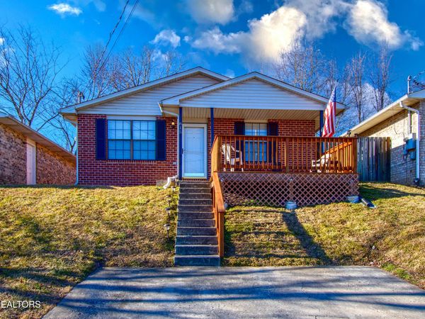 815 Valerie Lane, Knoxville, TN 37938