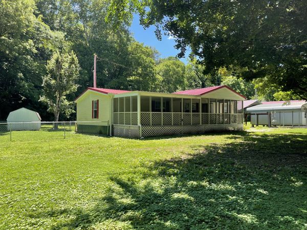 120 Manners Rd , Dover, TN 37058