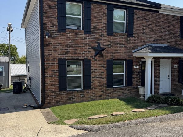 763 Villa Green Dr , Lewisburg, TN 37091