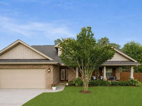 206 Raptor Drive, Crestview, FL 32536