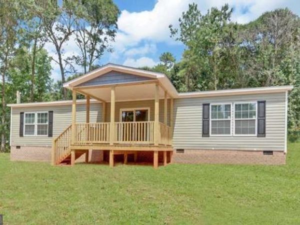 9912 Royston Hwy, Royston, GA 30662