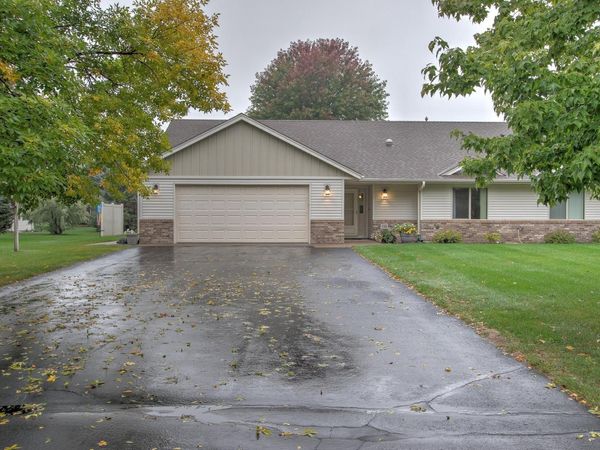 115 Brookview Court NW, Isanti, MN 55040